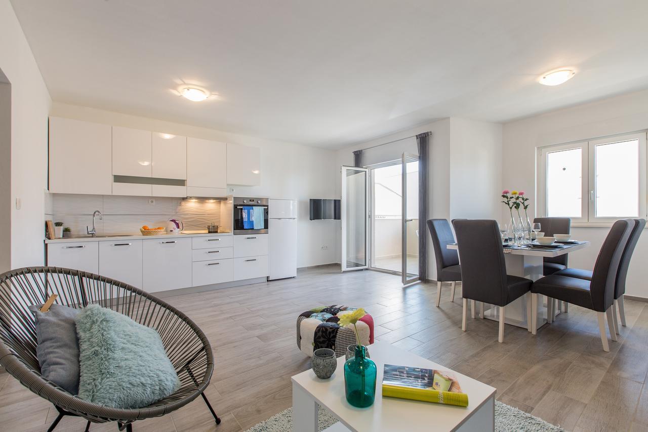 Maiv Residence - Family & Designer Suites ロゴズニッツァ エクステリア 写真